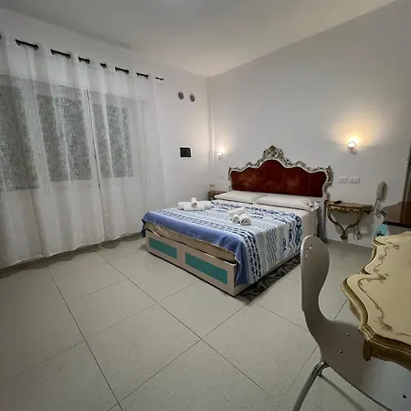 Bike Oasi מלון 2*