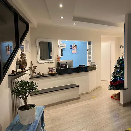 Bike Oasi מלון 2*